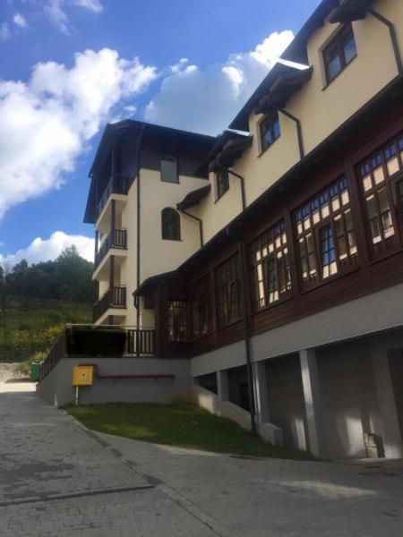 Gold Apartments Your Holiday Home Rodzinny 3 Krynica-Zdrój Esterno foto